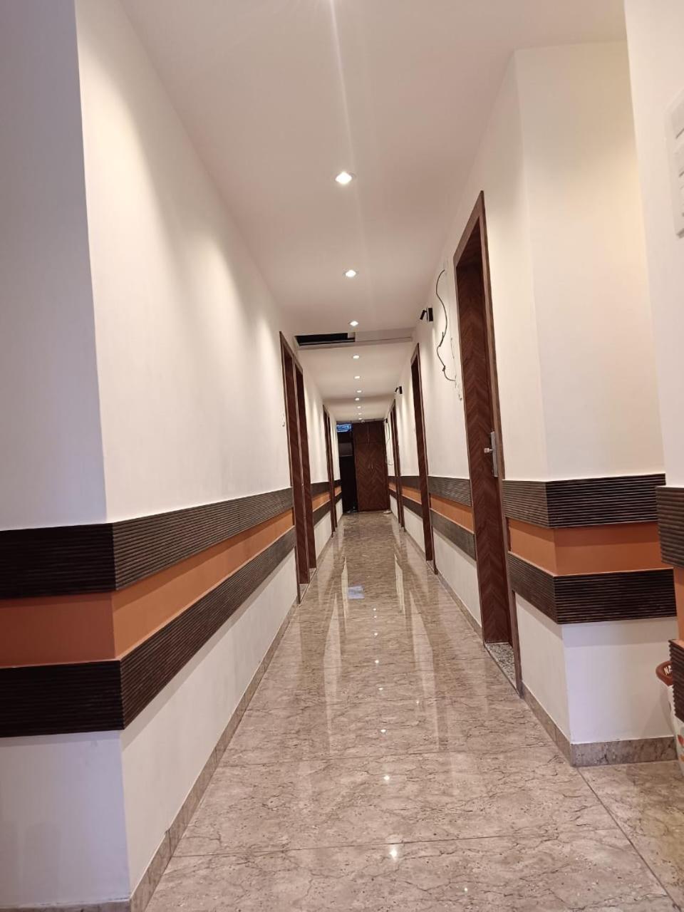 Hotel Metro Inn مومباي المظهر الخارجي الصورة
